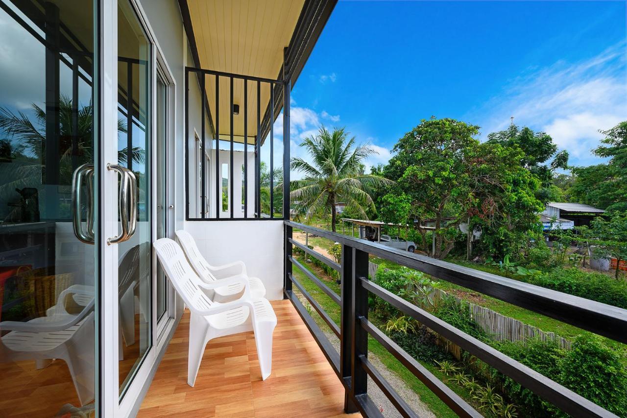 Baan Check In Hotell Ko Lanta Eksteriør bilde