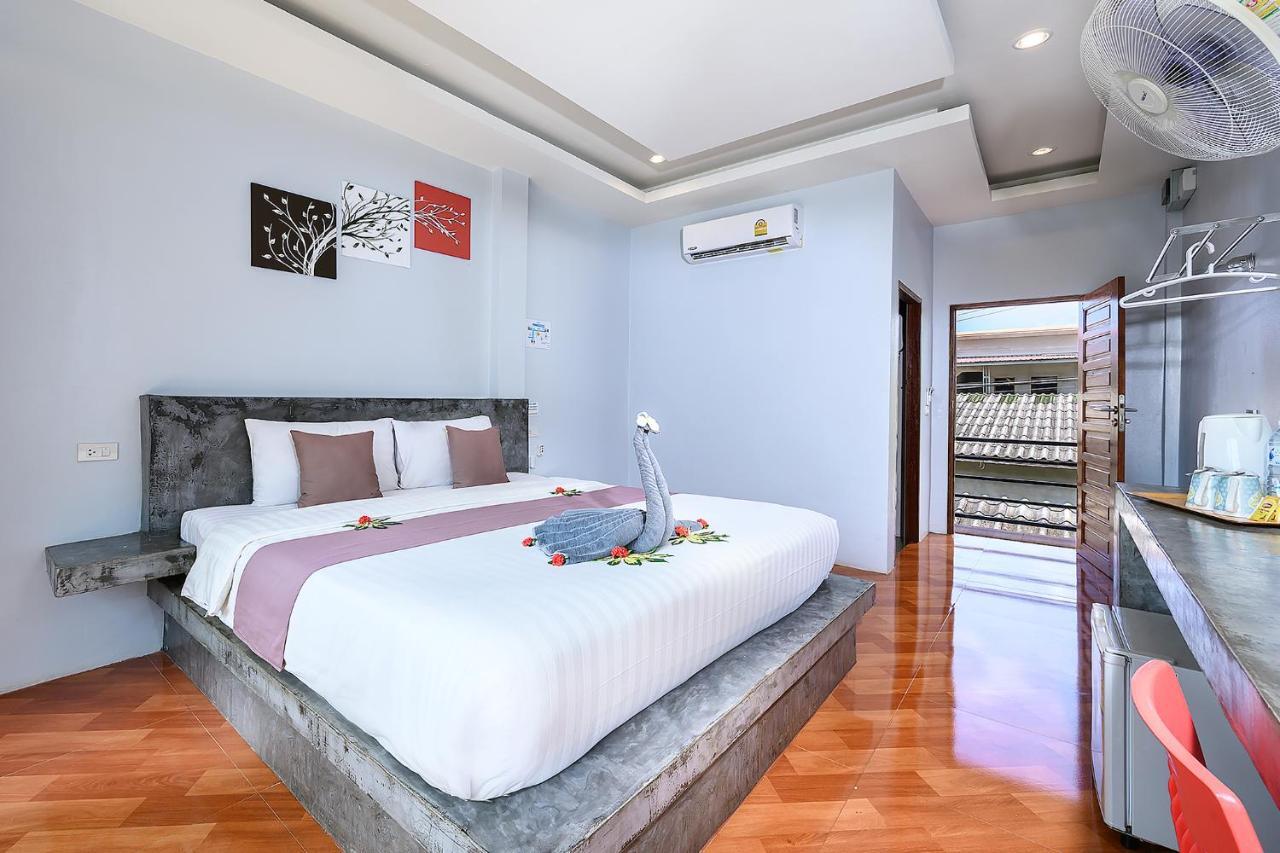 Baan Check In Hotell Ko Lanta Eksteriør bilde