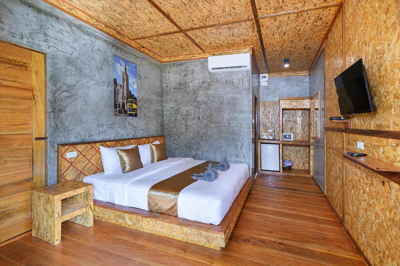 Baan Check In Hotell Ko Lanta Eksteriør bilde